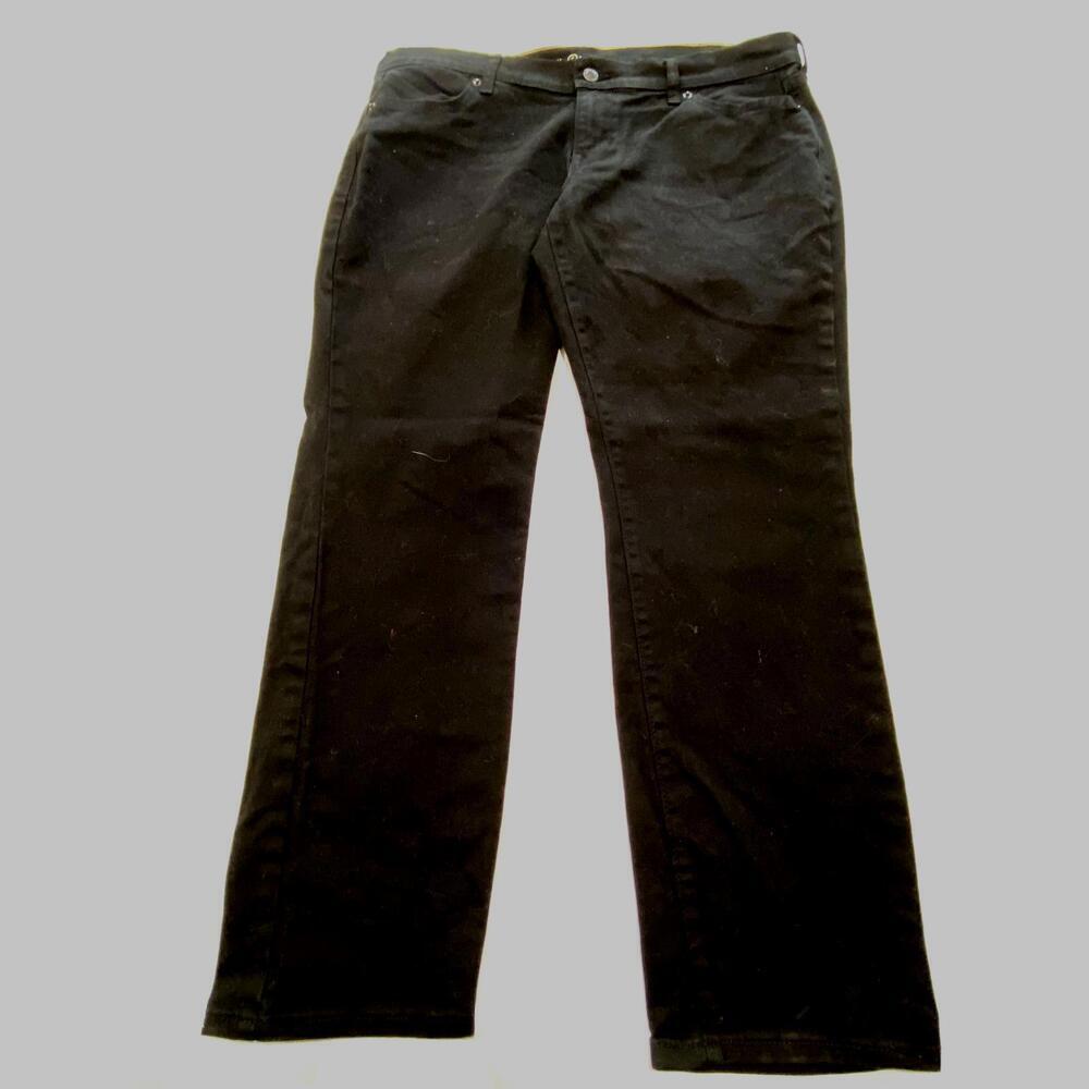 Old Navy Jeans Women 14P Black The Diva Relaxed Tapered Leg Denim